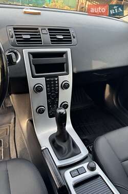 Универсал Volvo V50 2012 в 