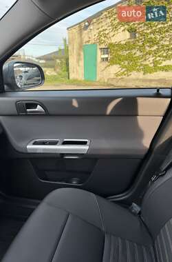 Универсал Volvo V50 2012 в 
