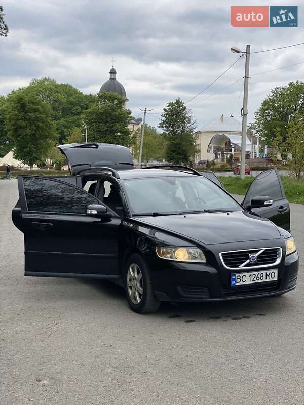 Універсал Volvo V50 2008 в Львові