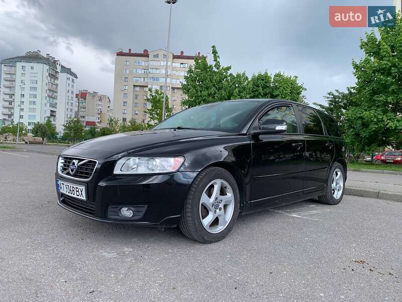 Універсал Volvo V50 2011 в Івано-Франківську