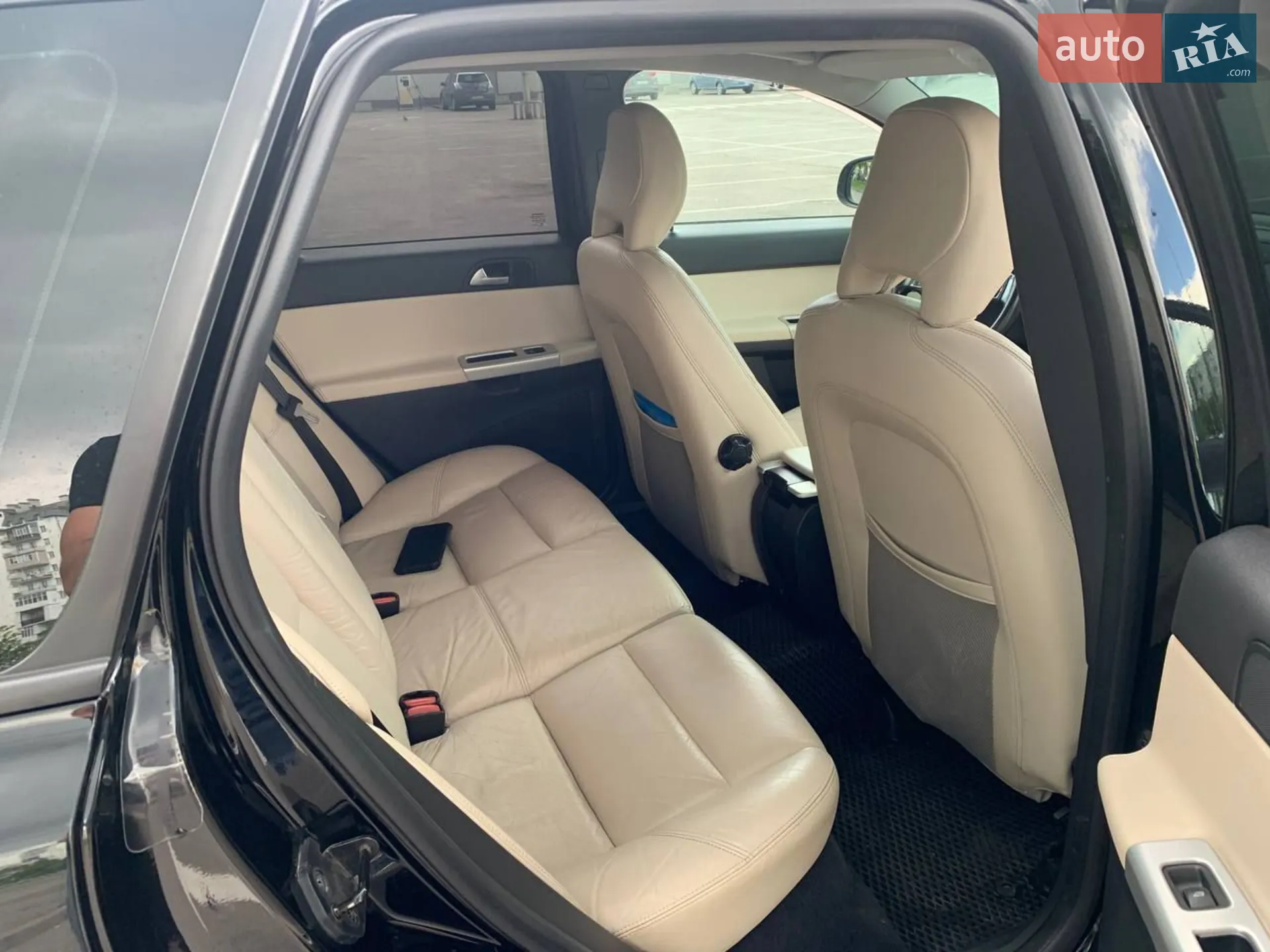 2011 Volvo V50 - мініатюра 16