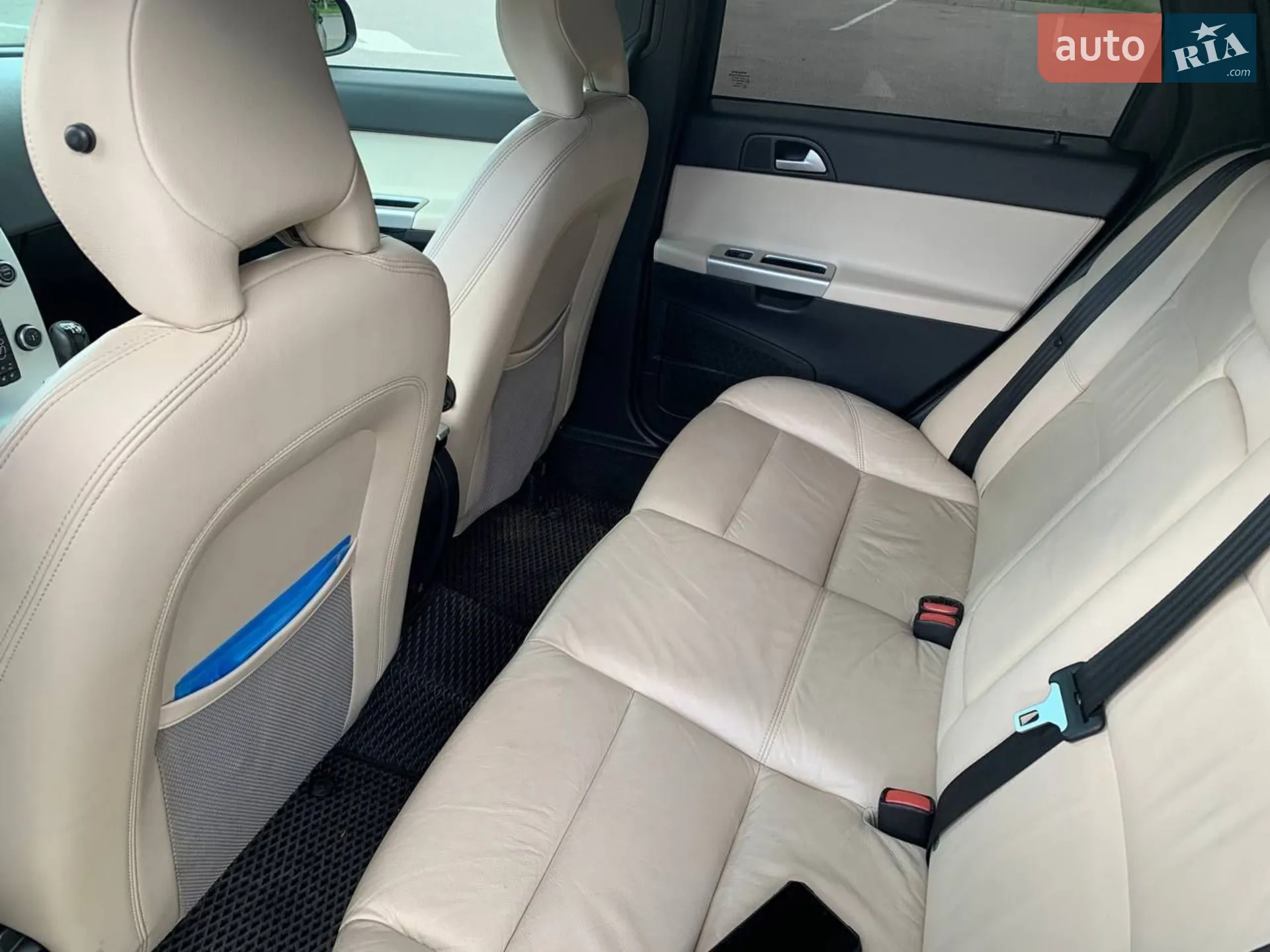2011 Volvo V50 - мініатюра 18