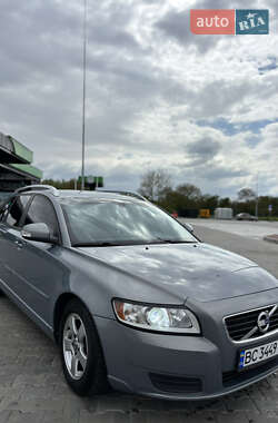 Универсал Volvo V50 2012 в 