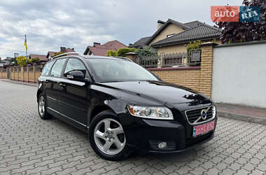 Универсал Volvo V50 2012 в 