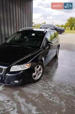 Універсал Volvo V50 2011 в Львові