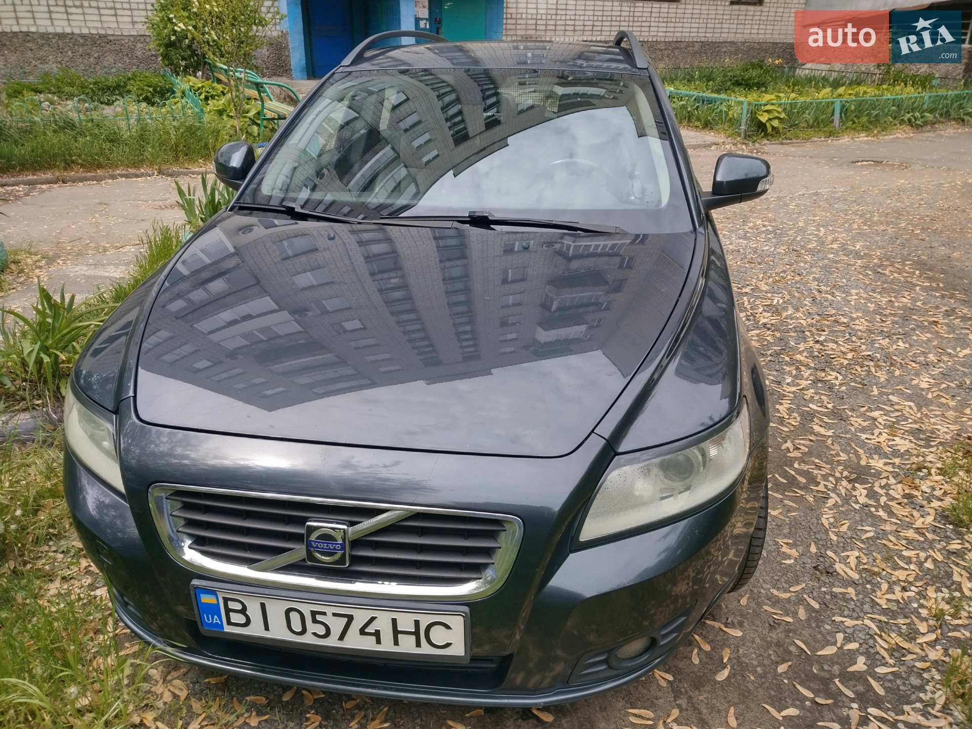 2010 Volvo V50 - мініатюра 2