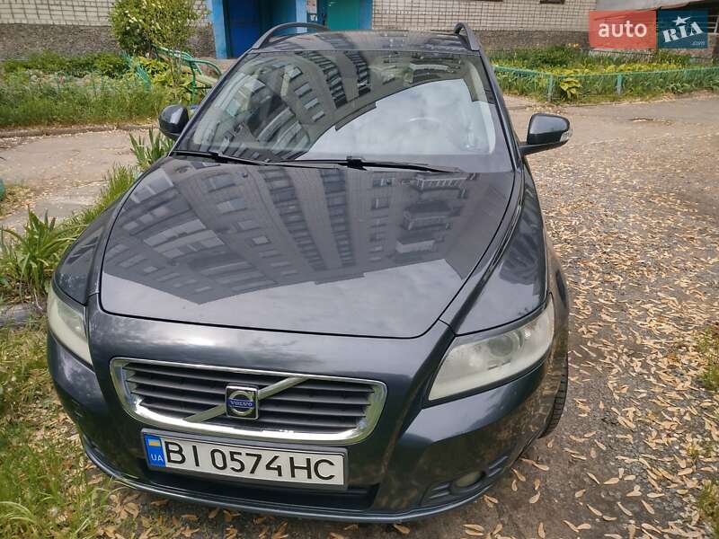 Універсал Volvo V50 2010 в Кременчуці фото 2 Універсал Volvo V50 2010 в Кременчуці