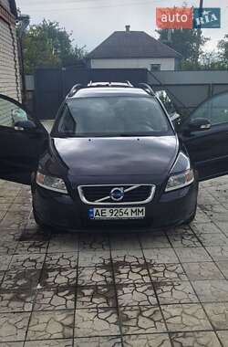Універсал Volvo V50 2010 в Новомосковську