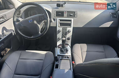 Універсал Volvo V50 2012 в 