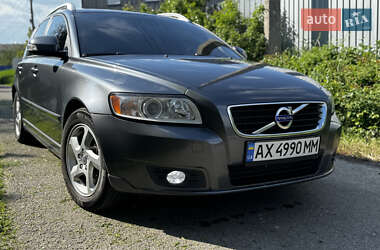 Универсал Volvo V50 2012 в Полтаве