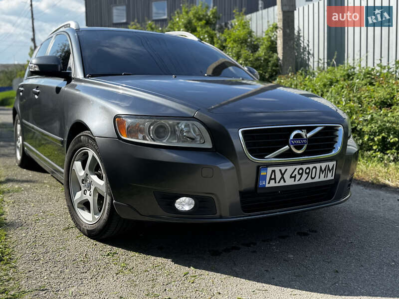 Volvo V50 2012