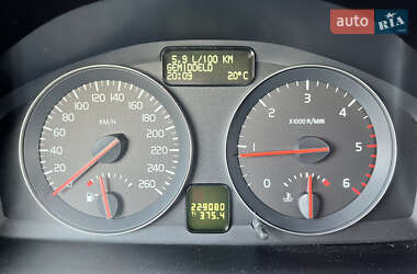 Универсал Volvo V50 2012 в 