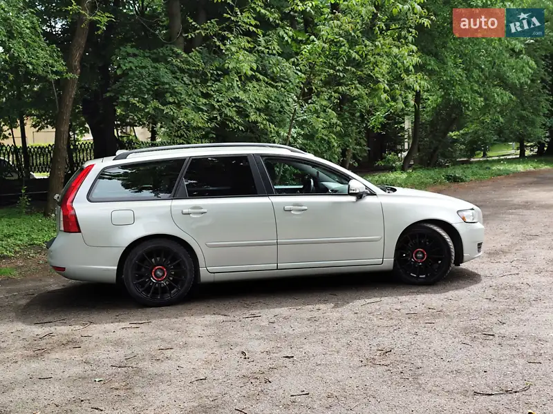 Volvo V50 2010 VIN YV1MW76F2B2612215 фото оголошення 7 з 74