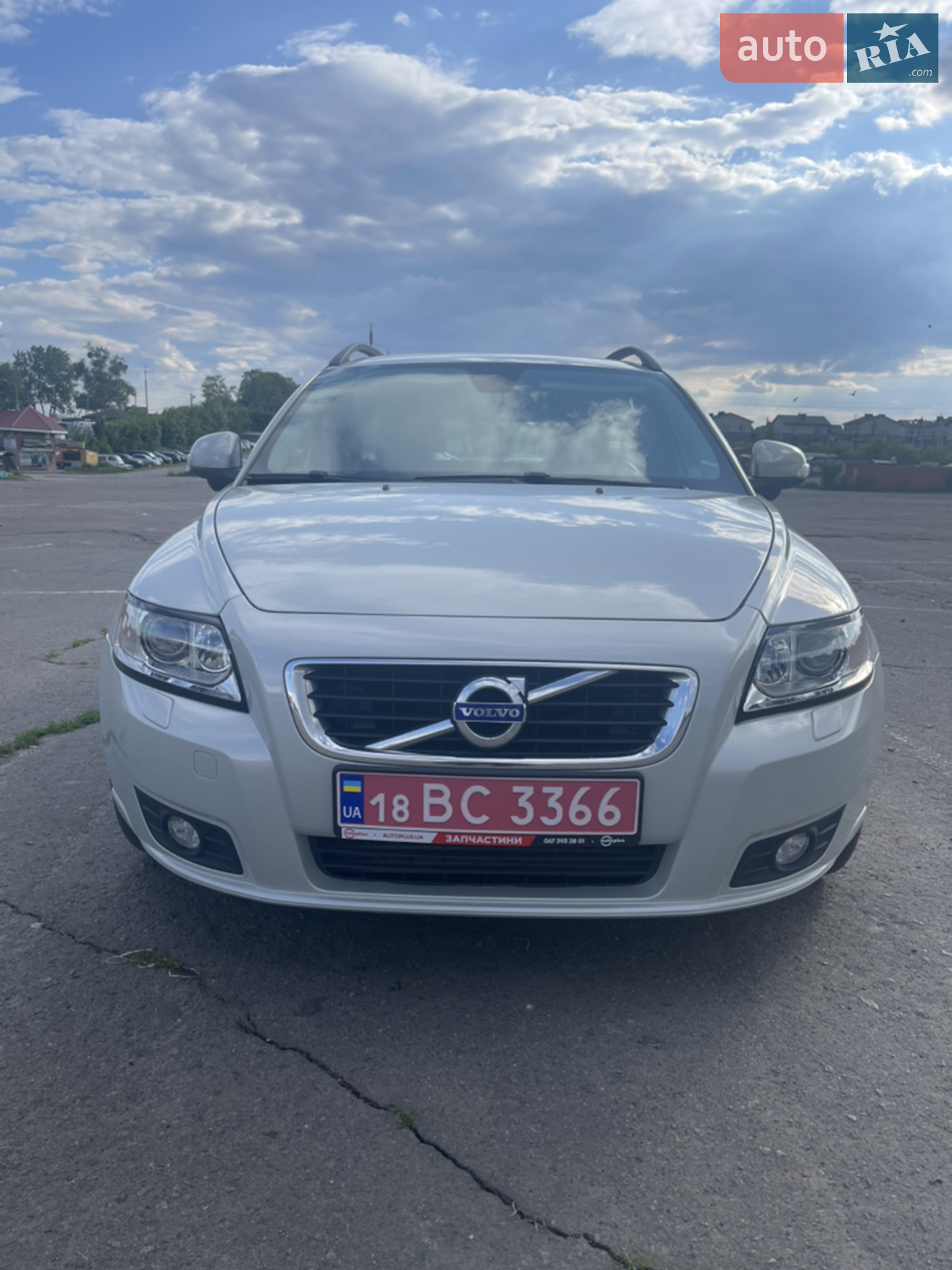2011 Volvo V50 - мініатюра 2