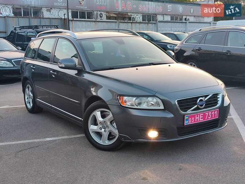Универсал Volvo V50 2011 в Киеве фото 4 Универсал Volvo V50 2011 в Киеве