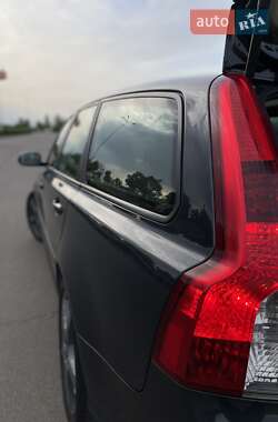 Универсал Volvo V50 2009 в 