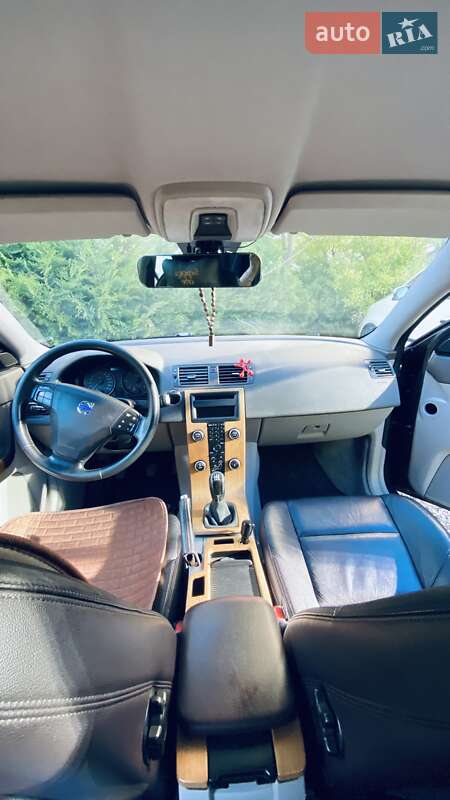Універсал Volvo V50 2008 в Івано-Франківську