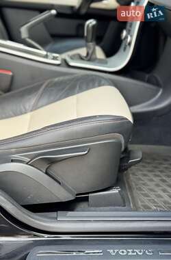 Универсал Volvo V50 2012 в 