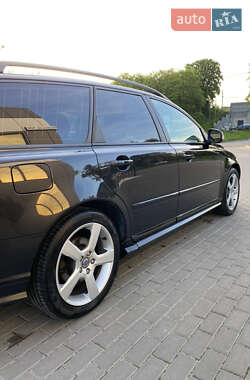 Универсал Volvo V50 2011 в 