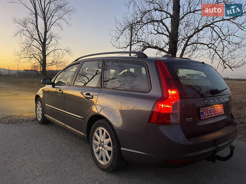 Універсал Volvo V50 2008 в Івано-Франківську