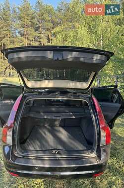 Универсал Volvo V50 2009 в 