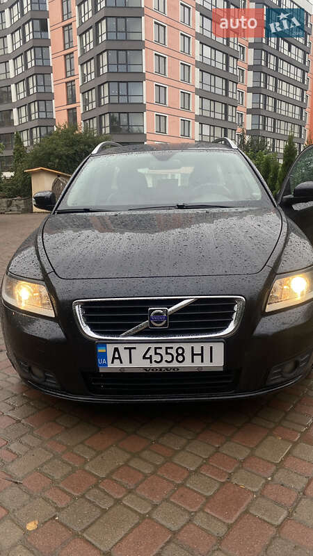 Volvo V50 2008