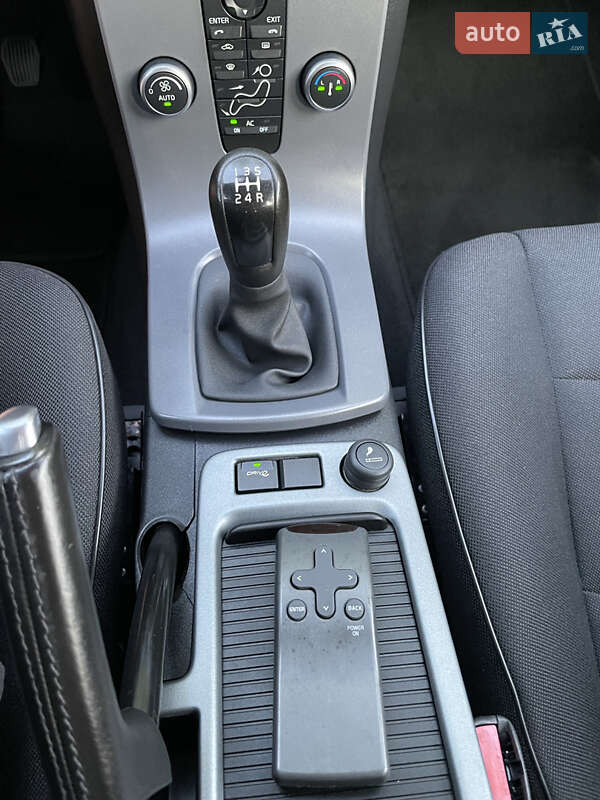 Універсал Volvo V50 2010 в Рівному
