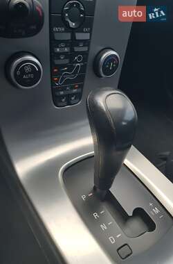 Универсал Volvo V50 2010 в 