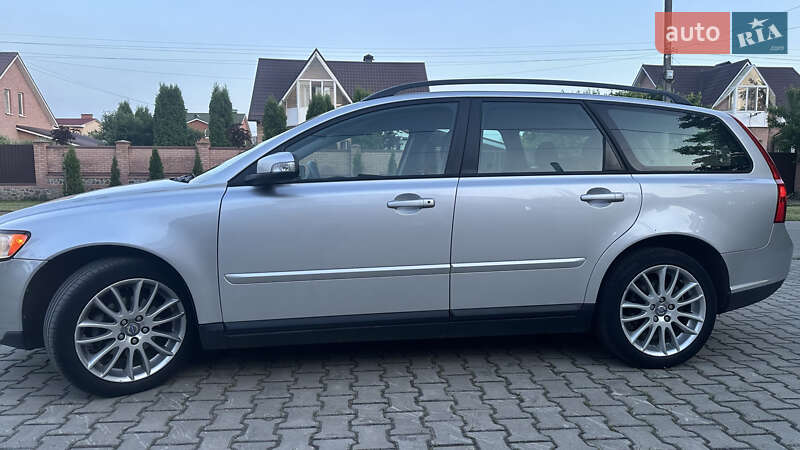 Универсал Volvo V50 2008 в Сумах