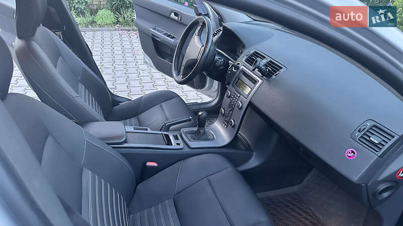 Универсал Volvo V50 2008 в Сумах