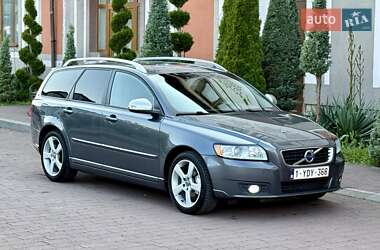 Универсал Volvo V50 2012 в 