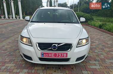 Универсал Volvo V50 2010 в 