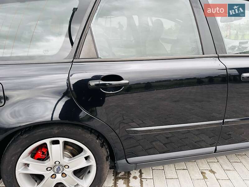 Универсал Volvo V50 2009 в Золочеве