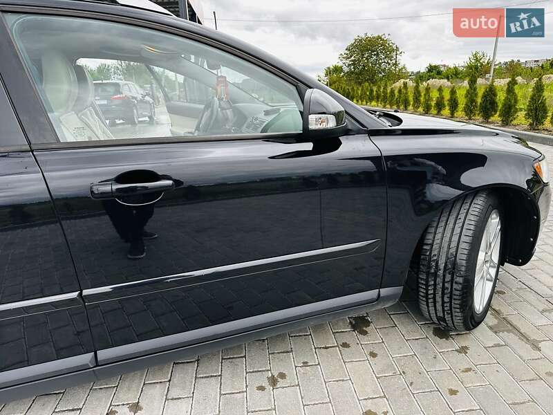 Универсал Volvo V50 2009 в Золочеве