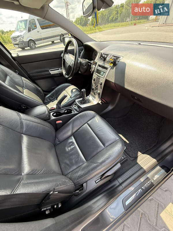 Універсал Volvo V50 2006 в Луцьку