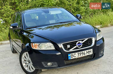 Универсал Volvo V50 2010 в 