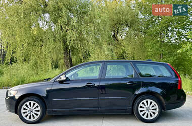 Универсал Volvo V50 2010 в 
