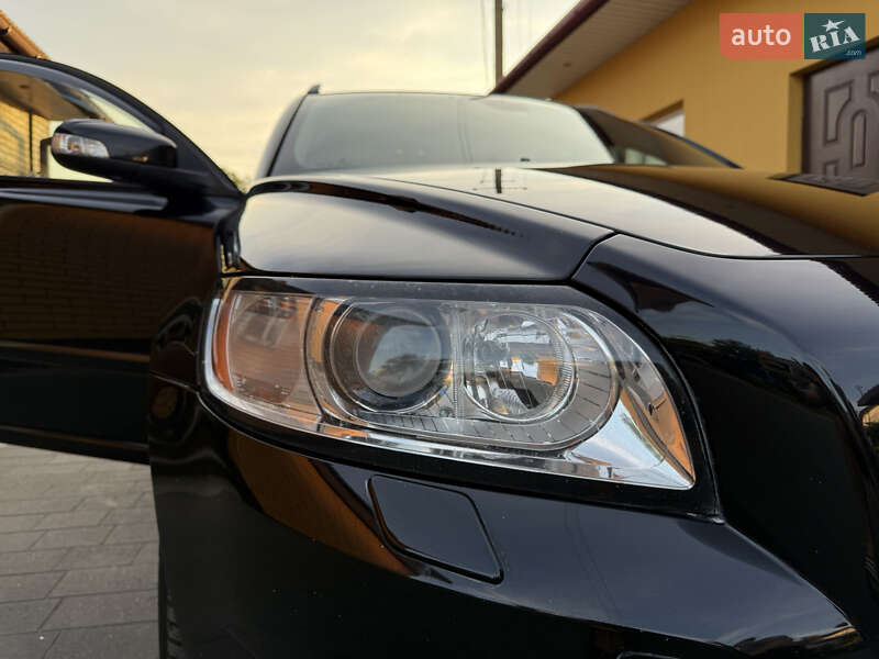 Універсал Volvo V50 2008 в Ковелі