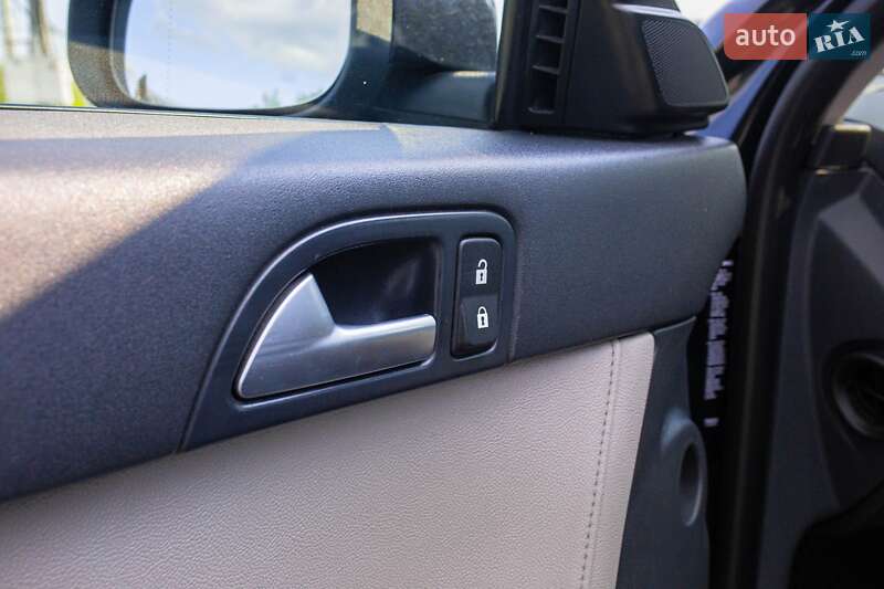 Универсал Volvo V50 2008 в Львове фото 17 Универсал Volvo V50 2008 в Львове