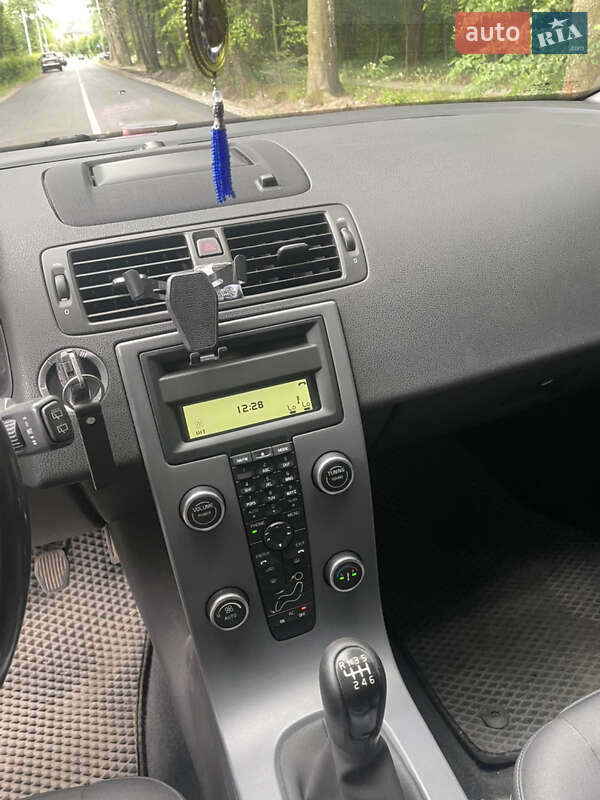 Универсал Volvo V50 2010 в Стрые фото 15 Универсал Volvo V50 2010 в Стрые