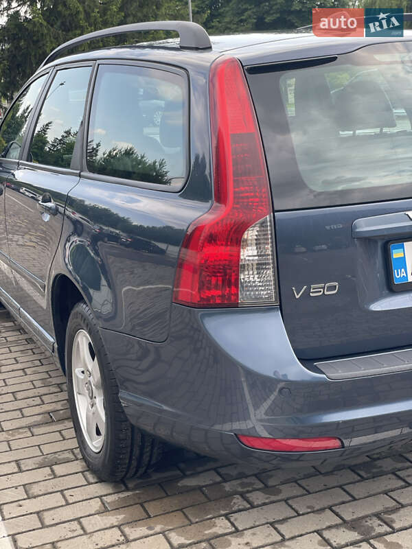 Универсал Volvo V50 2009 в Луцке