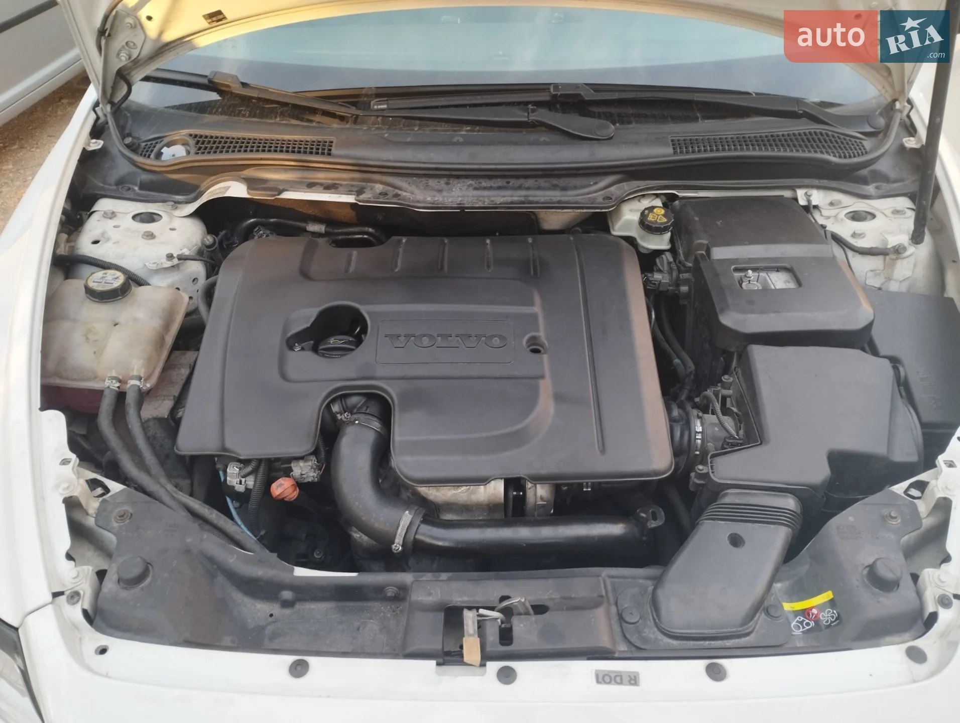 2010 Volvo V50 - мініатюра 5