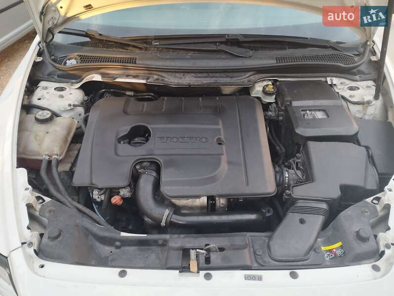 Универсал Volvo V50 2010 в Тернополе фото 5 Универсал Volvo V50 2010 в Тернополе