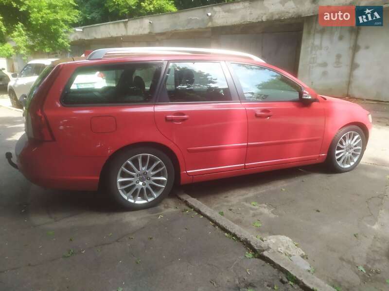 Универсал Volvo V50 2011 в Львове