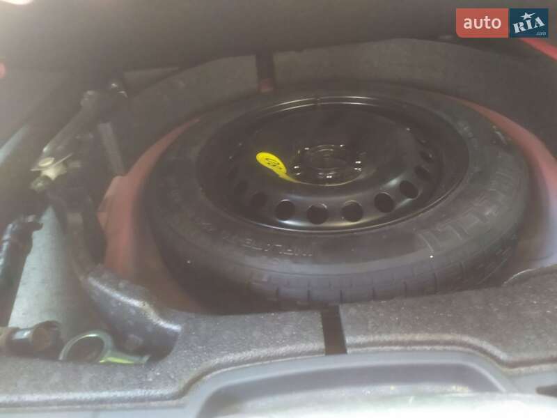 Универсал Volvo V50 2011 в Львове