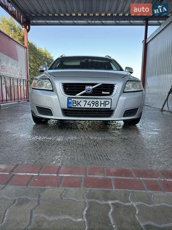 Универсал Volvo V50 2010 в Ковеле фото 2 Универсал Volvo V50 2010 в Ковеле