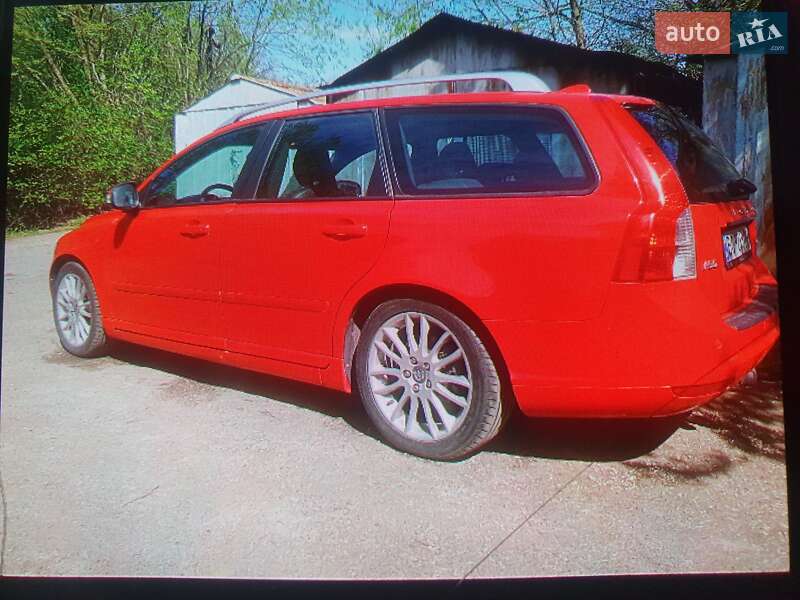 Универсал Volvo V50 2011 в Львове