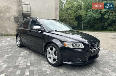Универсал Volvo V50 2011 в Киеве