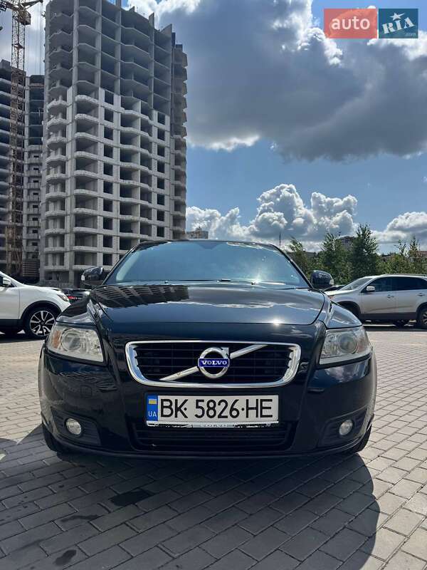 Volvo V50 2012