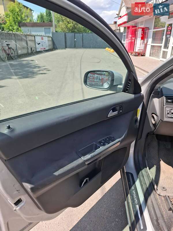 Універсал Volvo V50 2006 в Сарнах